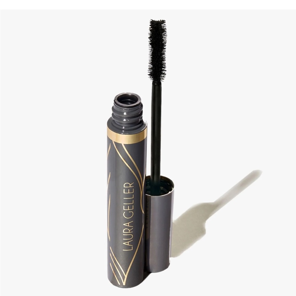 NEW Laura Geller Always There lengthening mascara